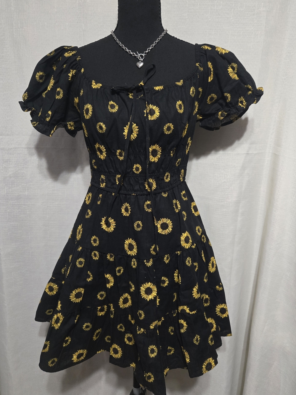 Black Sunflower Puff-Sleeve Tiered Dress- Hot Topic Size XS